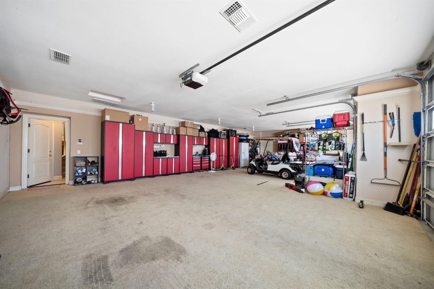 175 Athena Dr, Copperopolis, CA 95228
