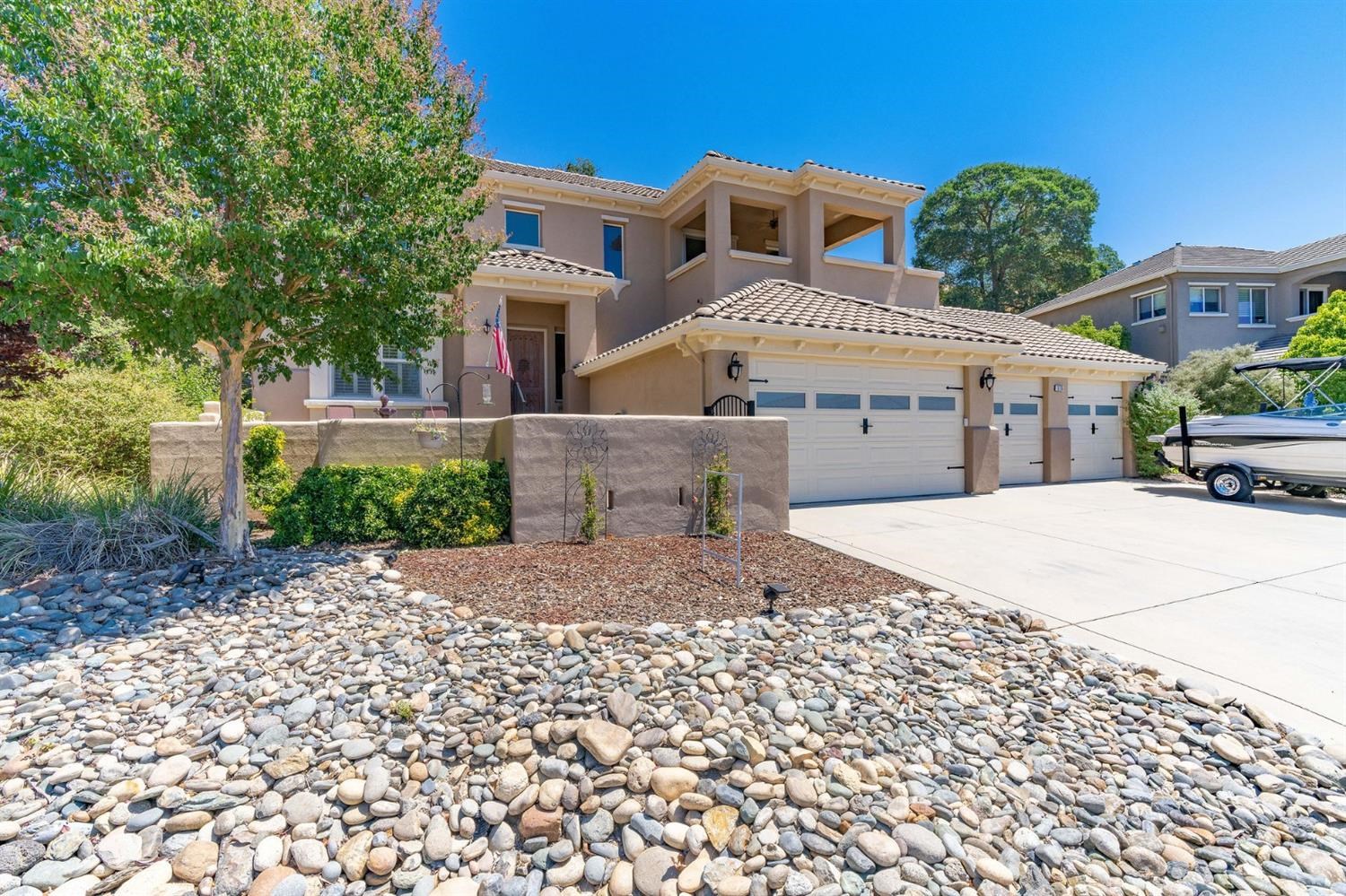 175 Athena Dr, Copperopolis, CA 95228