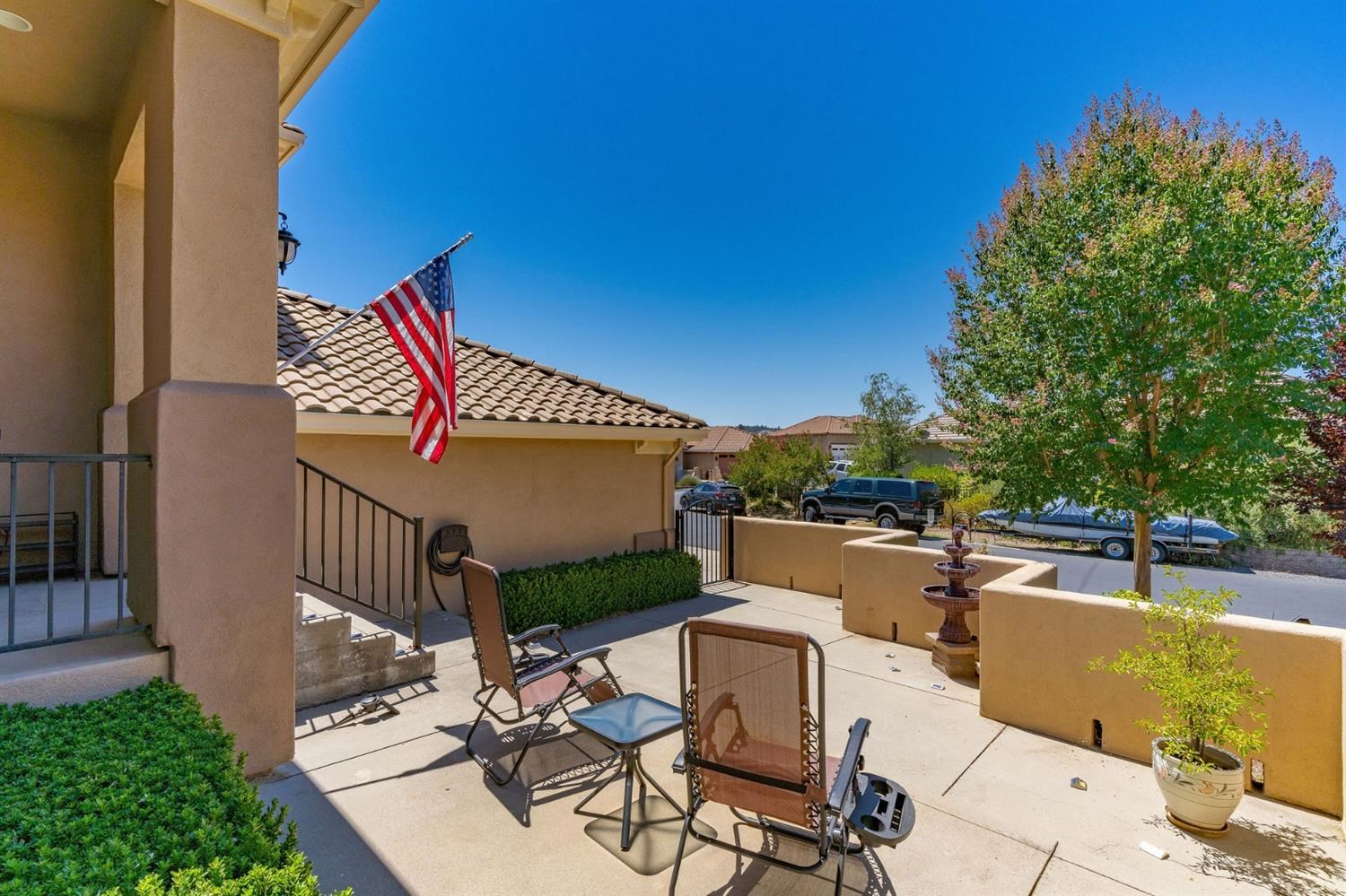 175 Athena Dr, Copperopolis, CA 95228