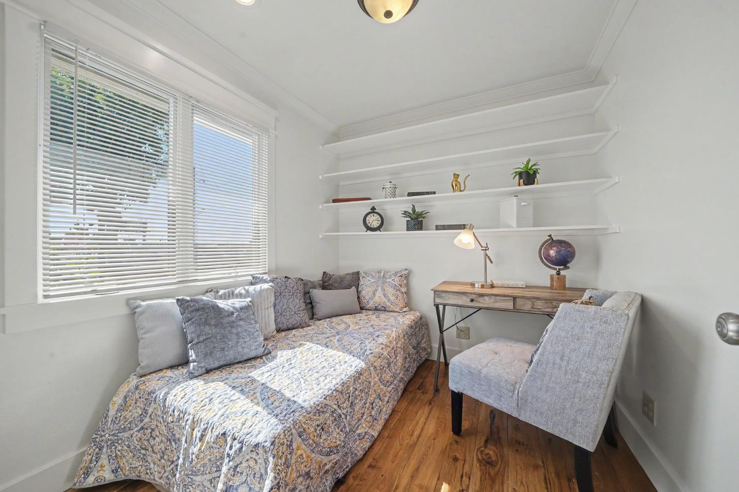 1941 N Main Street, Manteca, CA 95336