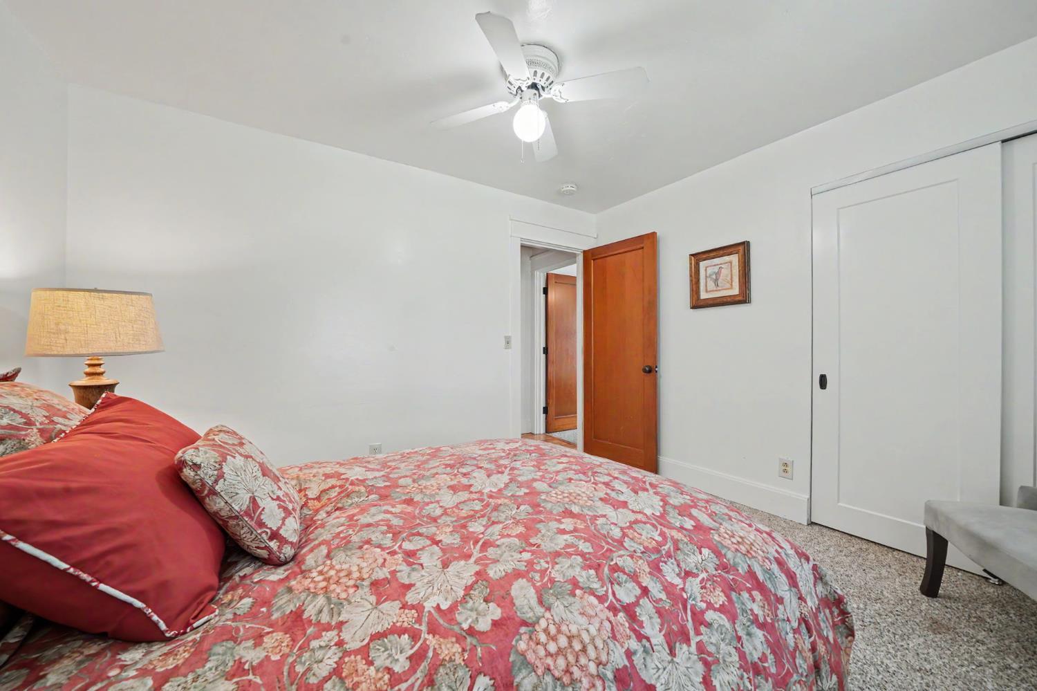 1941 N Main Street, Manteca, CA 95336