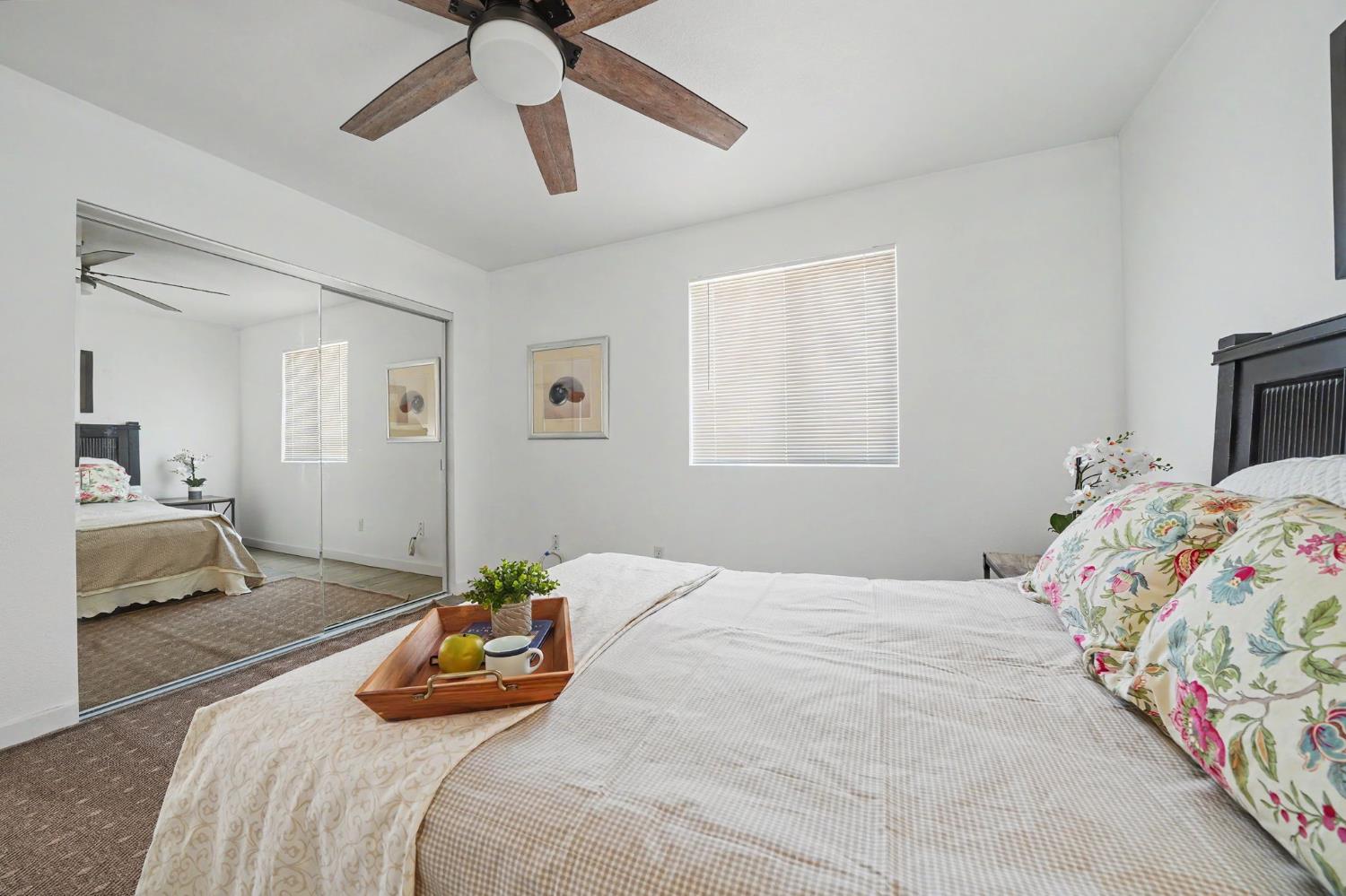 1941 N Main Street, Manteca, CA 95336