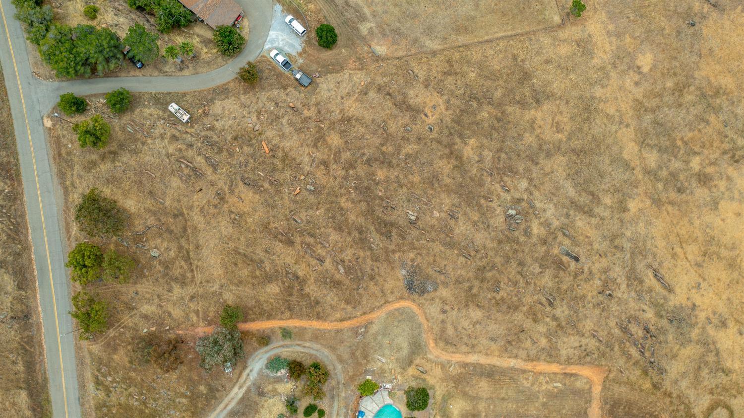 9589 Dolorosa St, La Grange, CA 95329