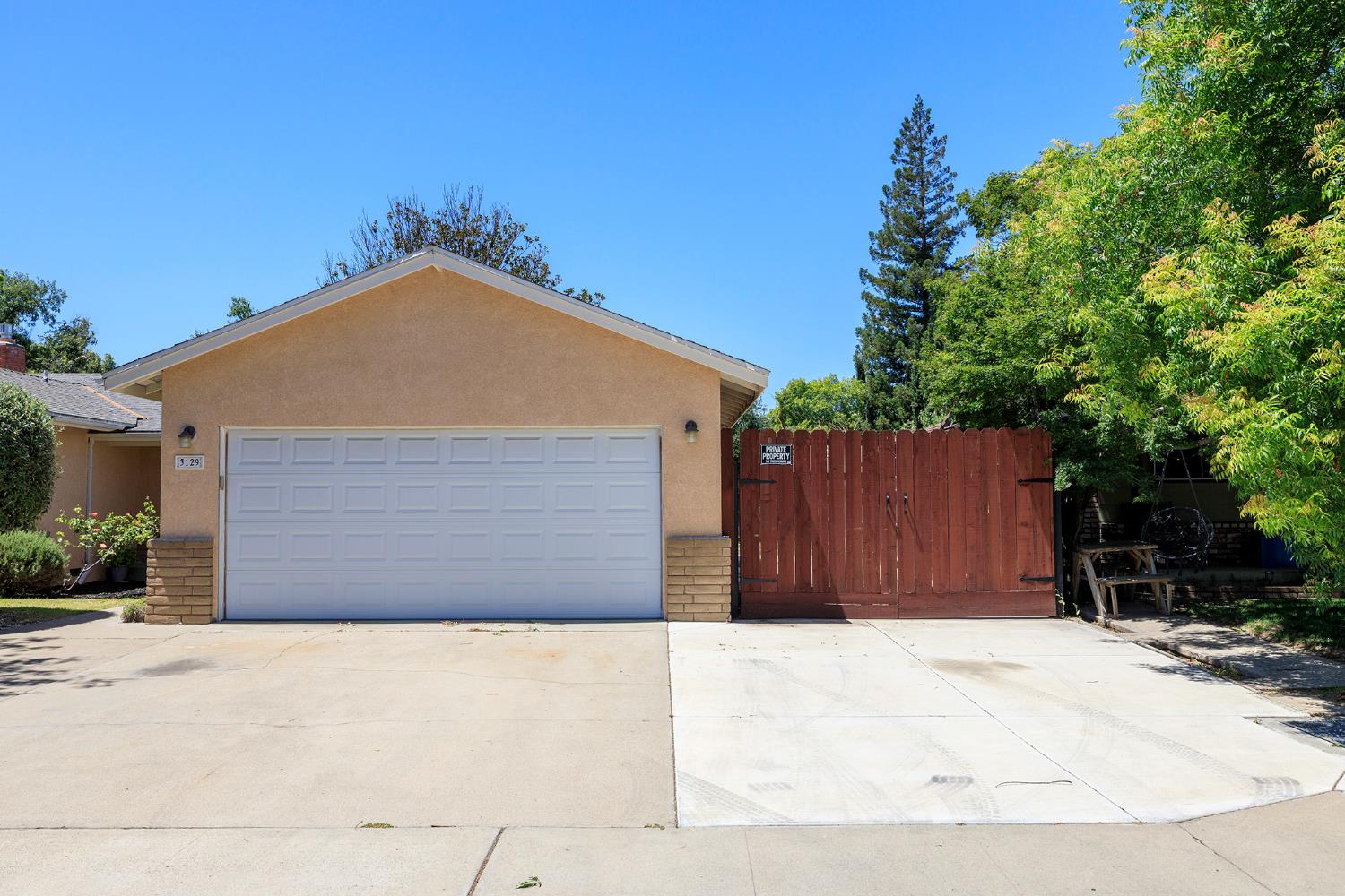3129 Otis, Modesto, CA 95350