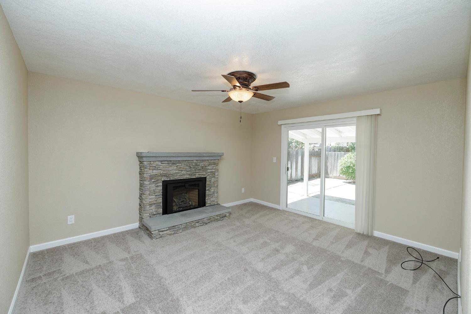 3129 Otis, Modesto, CA 95350