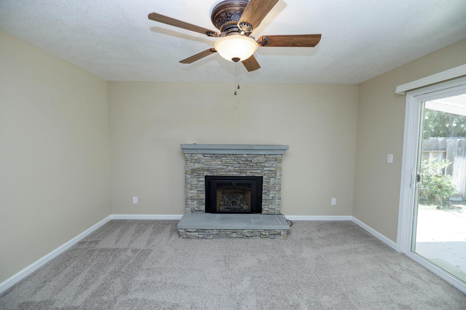 3129 Otis, Modesto, CA 95350