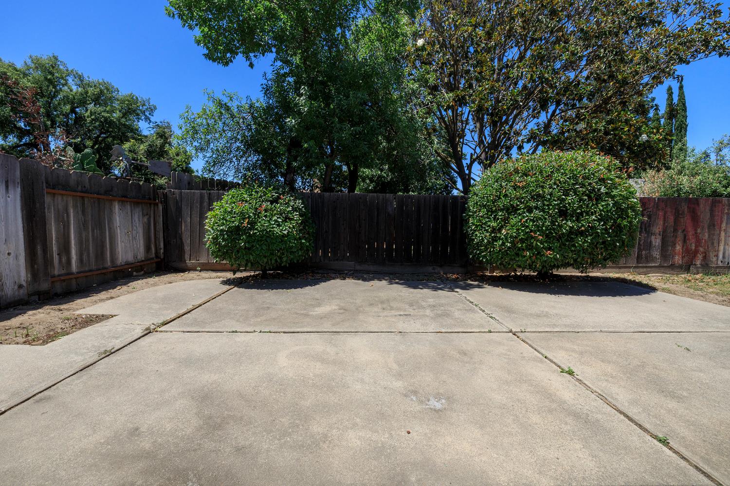 3129 Otis, Modesto, CA 95350