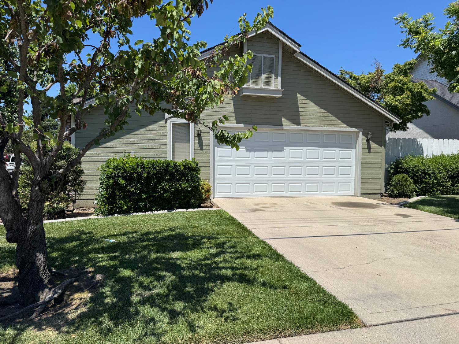 1900 Temescal Dr, Modesto, CA 95355
