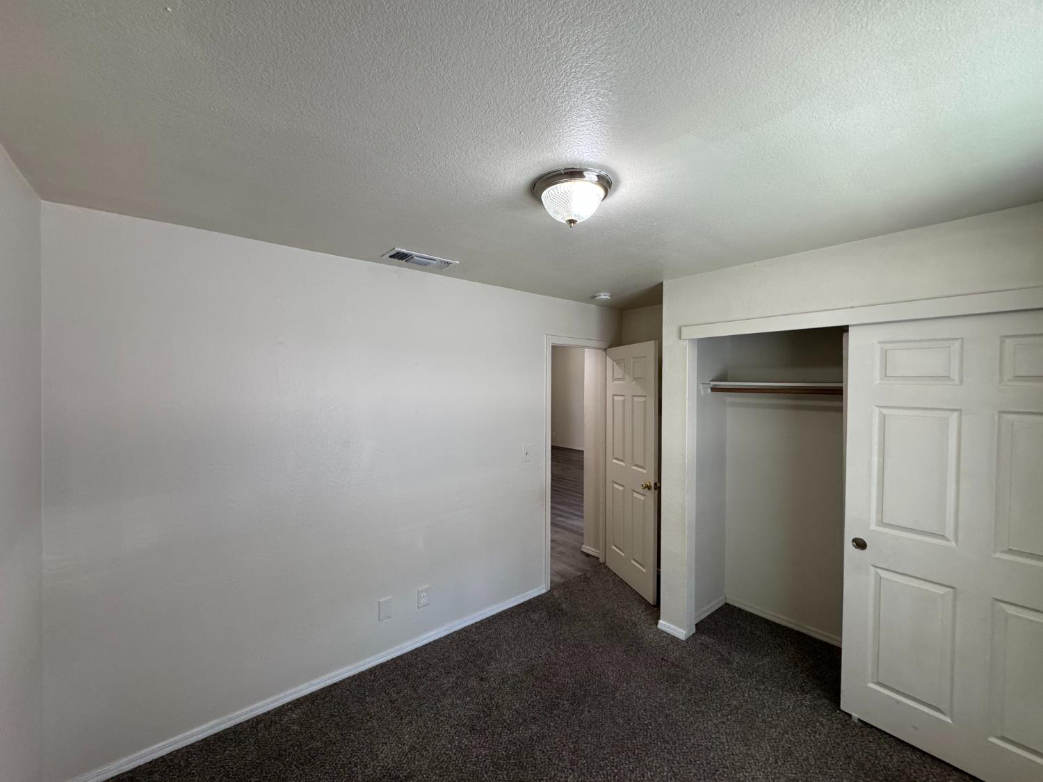 1900 Temescal Dr, Modesto, CA 95355