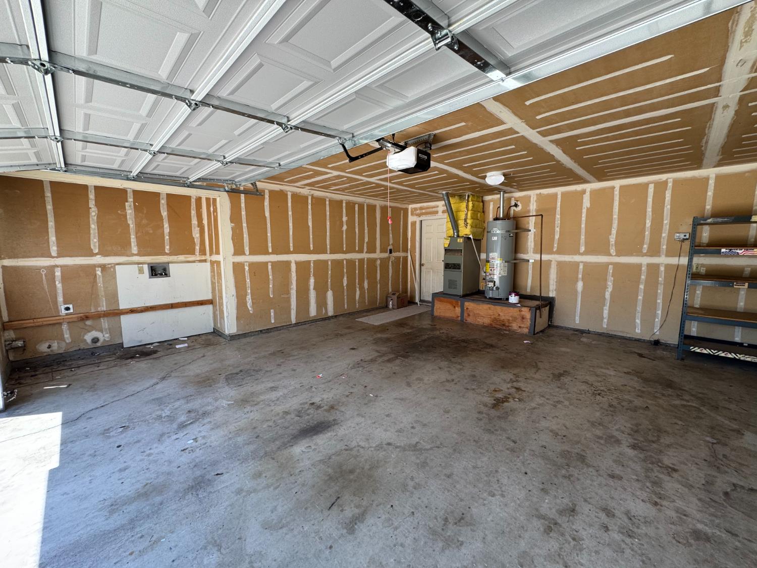 1900 Temescal Dr, Modesto, CA 95355