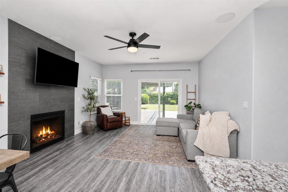 437 Silver Ridge Ct, Oakdale, CA 95361