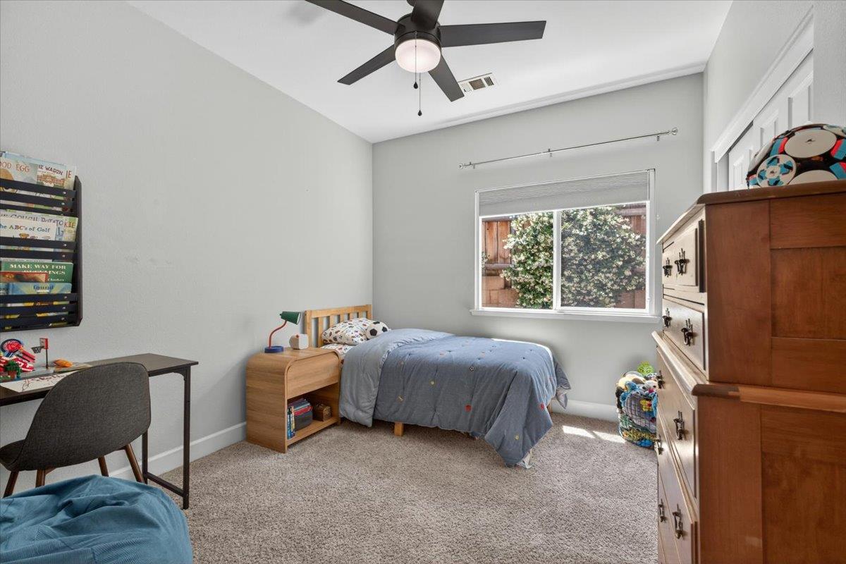 437 Silver Ridge Ct, Oakdale, CA 95361