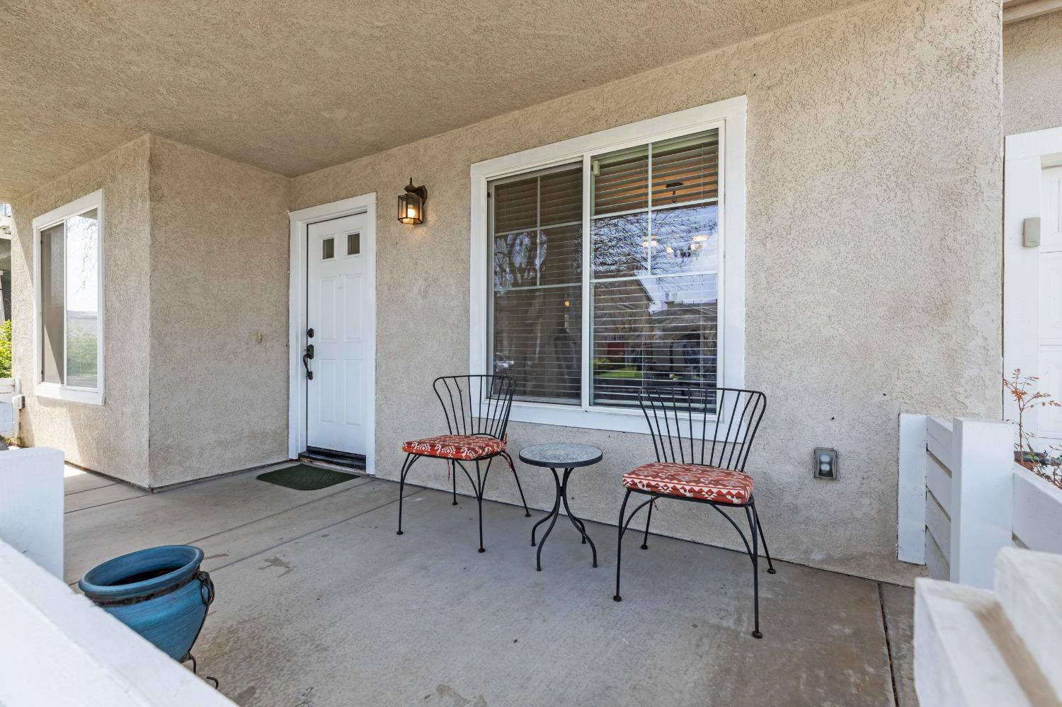 2135 Fountain Square Ave, Manteca, CA 95337