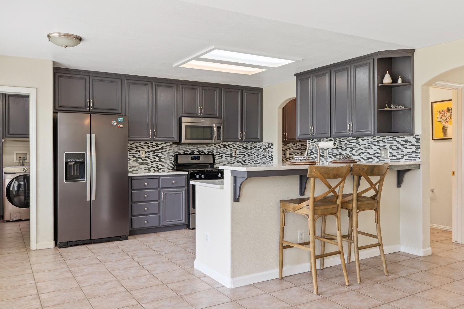 2135 Fountain Square Ave, Manteca, CA 95337