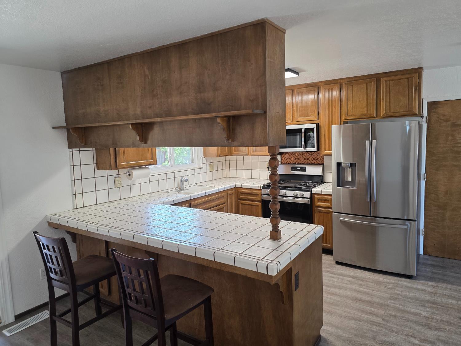 3712 E Orangeburg Ave, Modesto, CA 95355