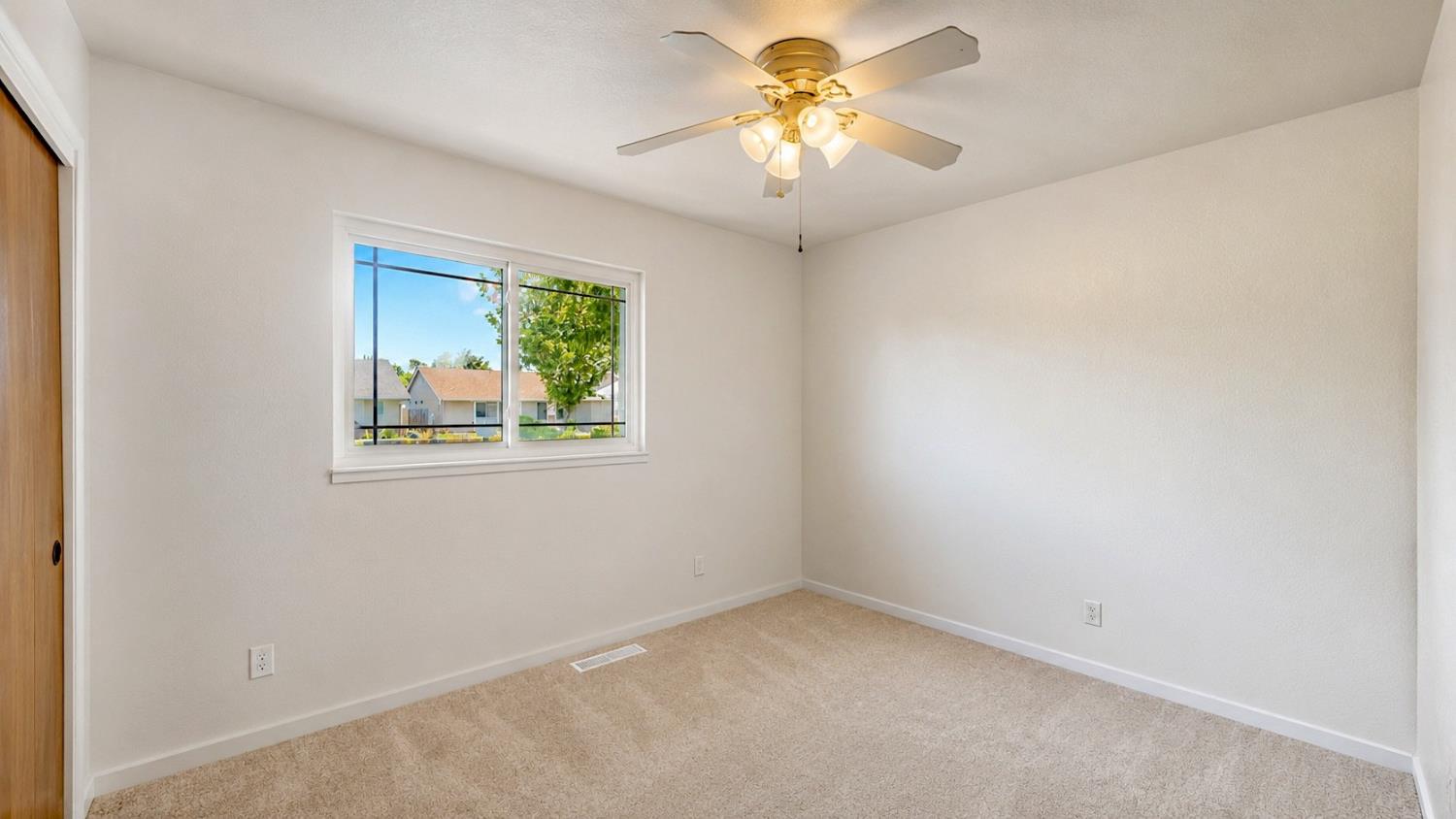 3712 E Orangeburg Ave, Modesto, CA 95355