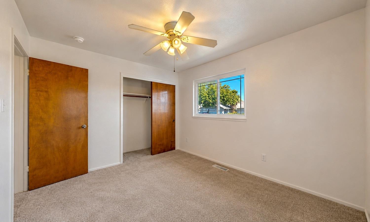 3712 E Orangeburg Ave, Modesto, CA 95355