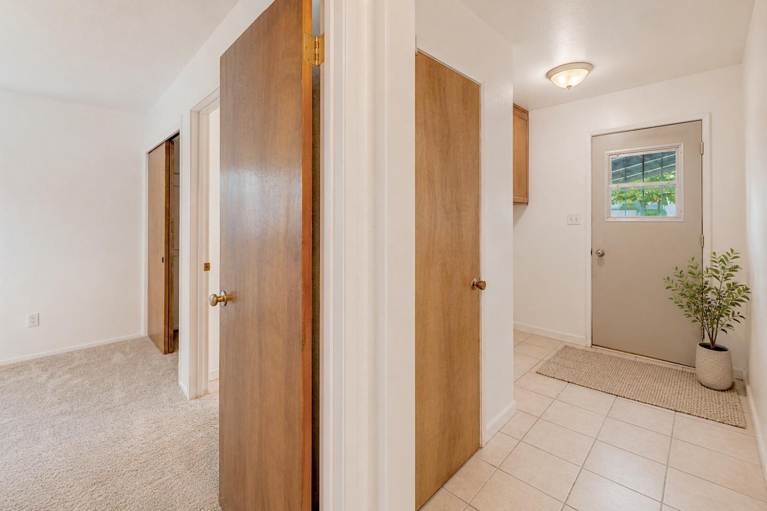3712 E Orangeburg Ave, Modesto, CA 95355