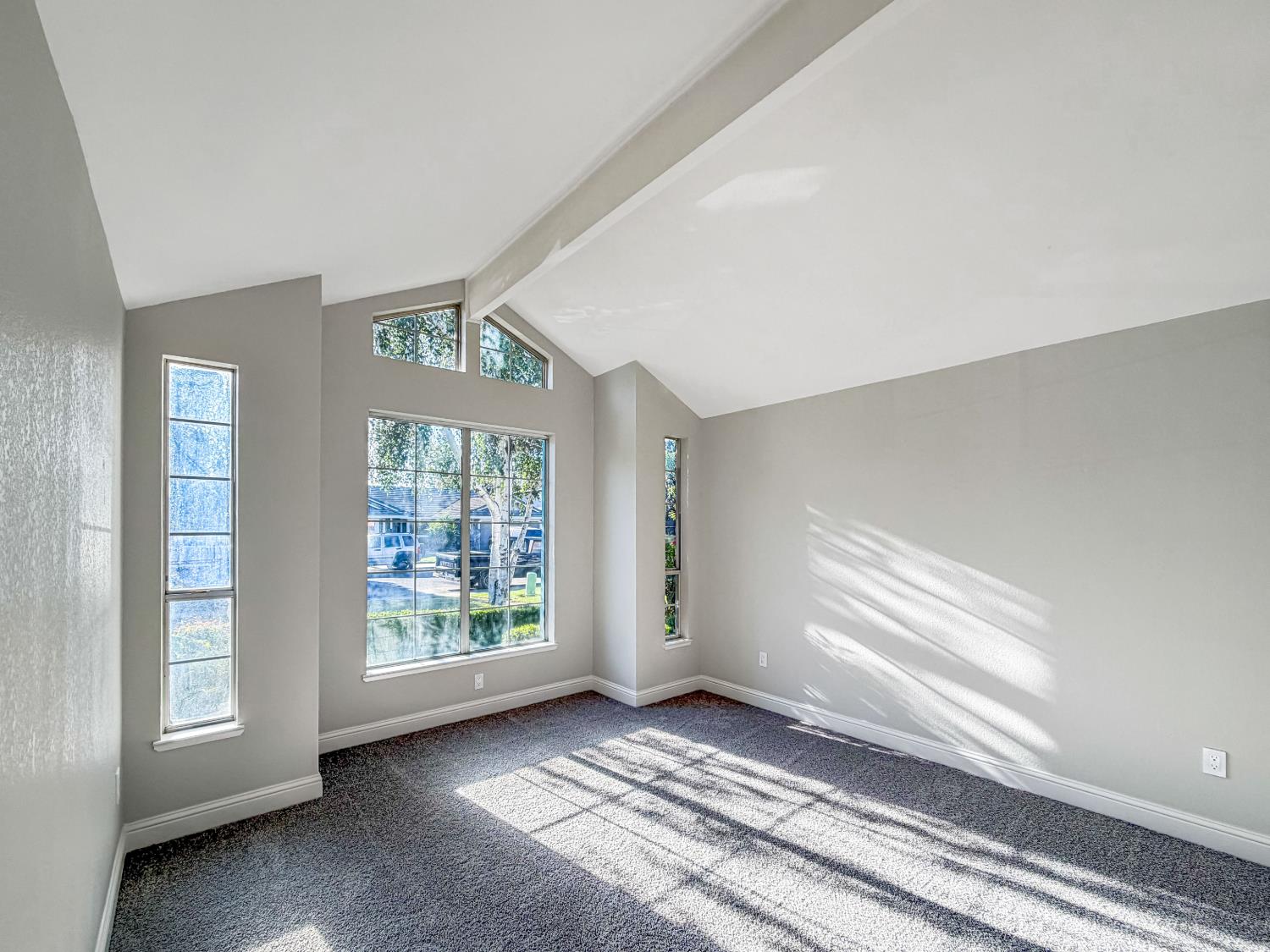 4141 Summerfield Dr, Turlock, CA 95382