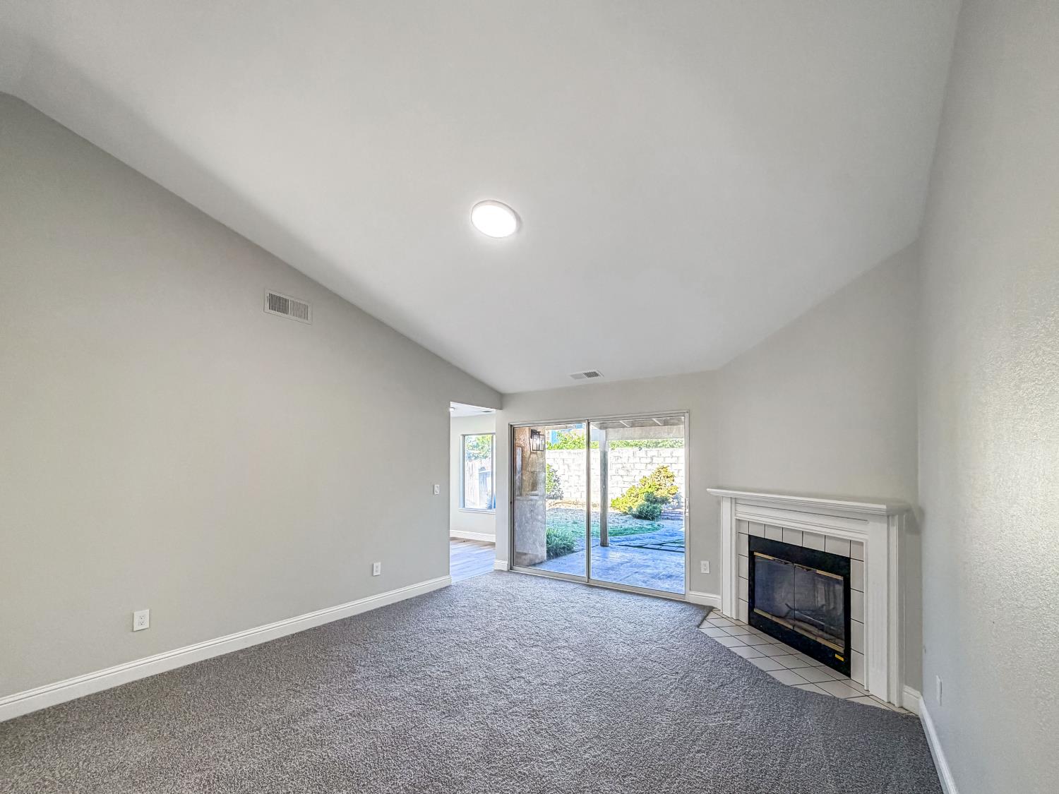 4141 Summerfield Dr, Turlock, CA 95382