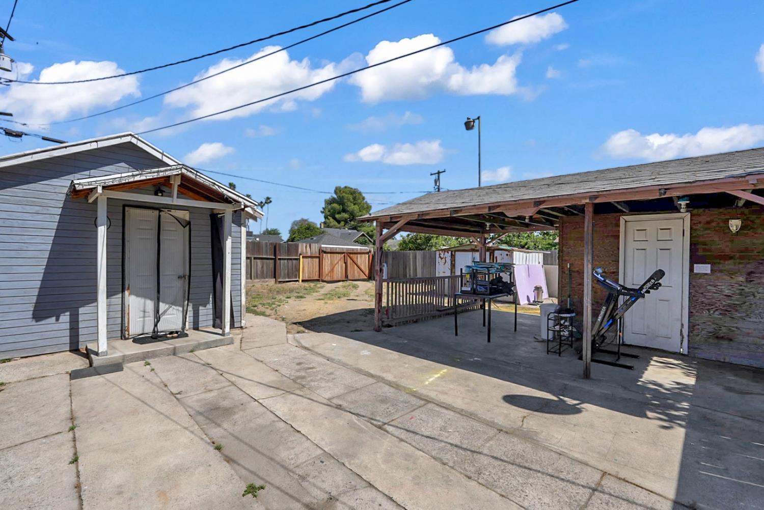 324 S Orange St, Turlock, CA 95380