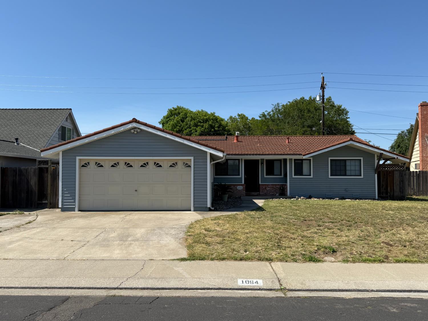 1064 Tioga Way, Manteca, CA 95337