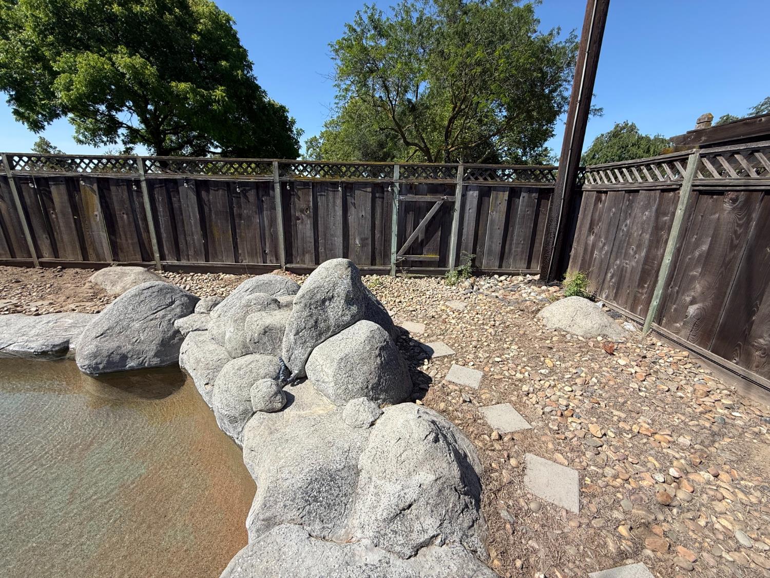 1064 Tioga Way, Manteca, CA 95337
