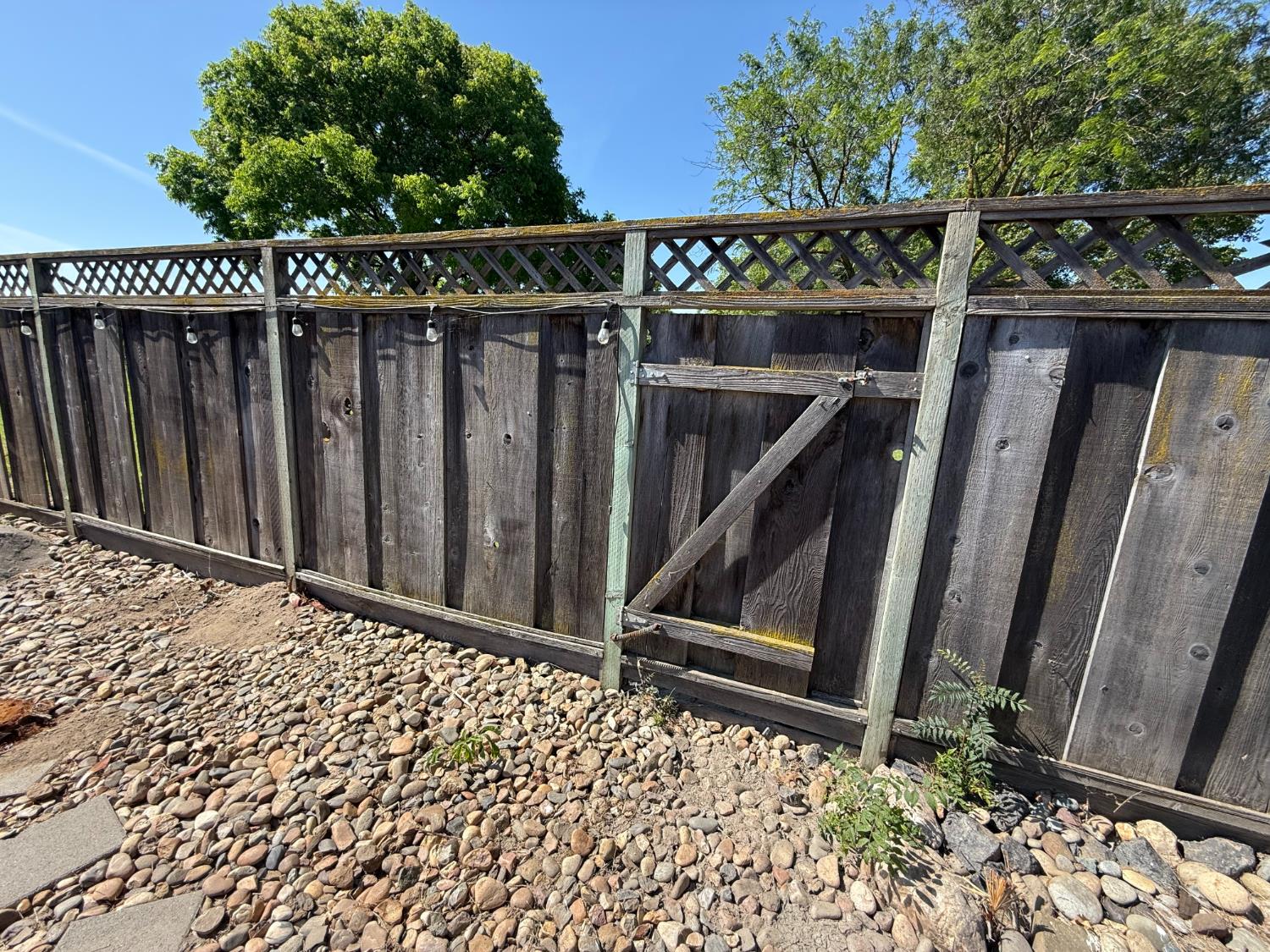 1064 Tioga Way, Manteca, CA 95337