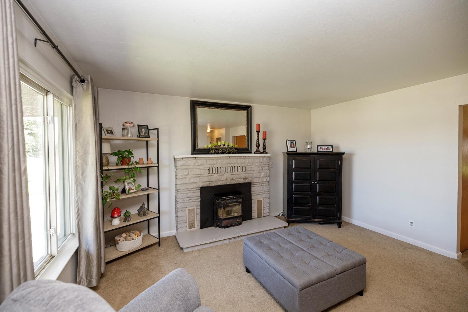 3342 Minniear Ave, Modesto, CA 95357