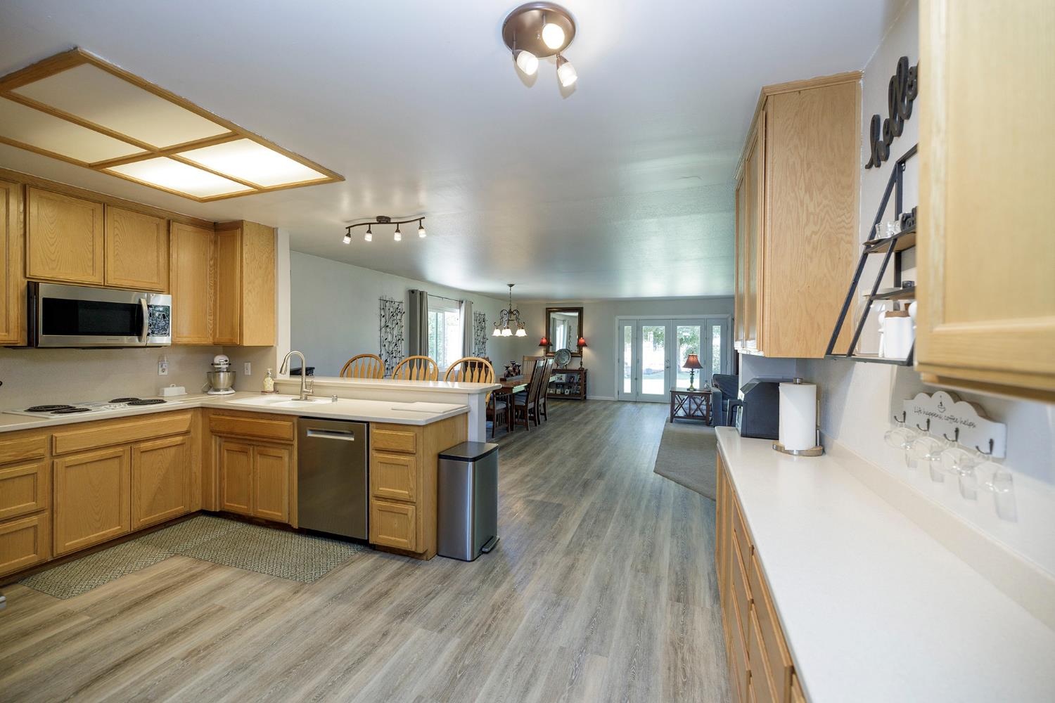 3342 Minniear Ave, Modesto, CA 95357