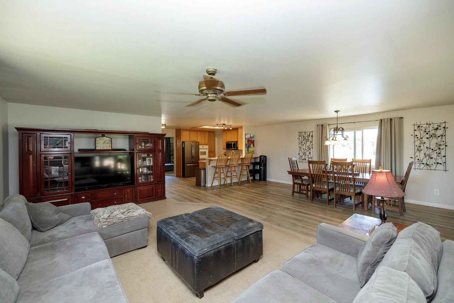 3342 Minniear Ave, Modesto, CA 95357