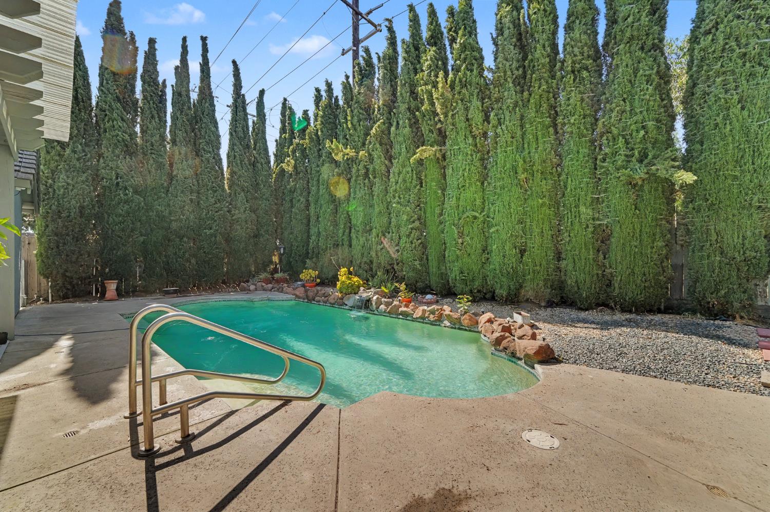 1750 E G St, Oakdale, CA 95361