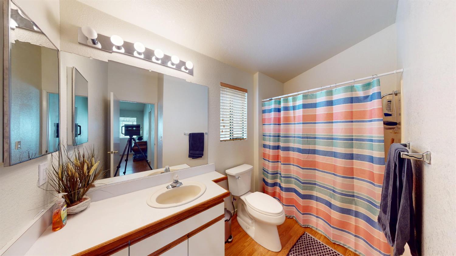 1500 E Held Dr #55, Modesto, CA 95355