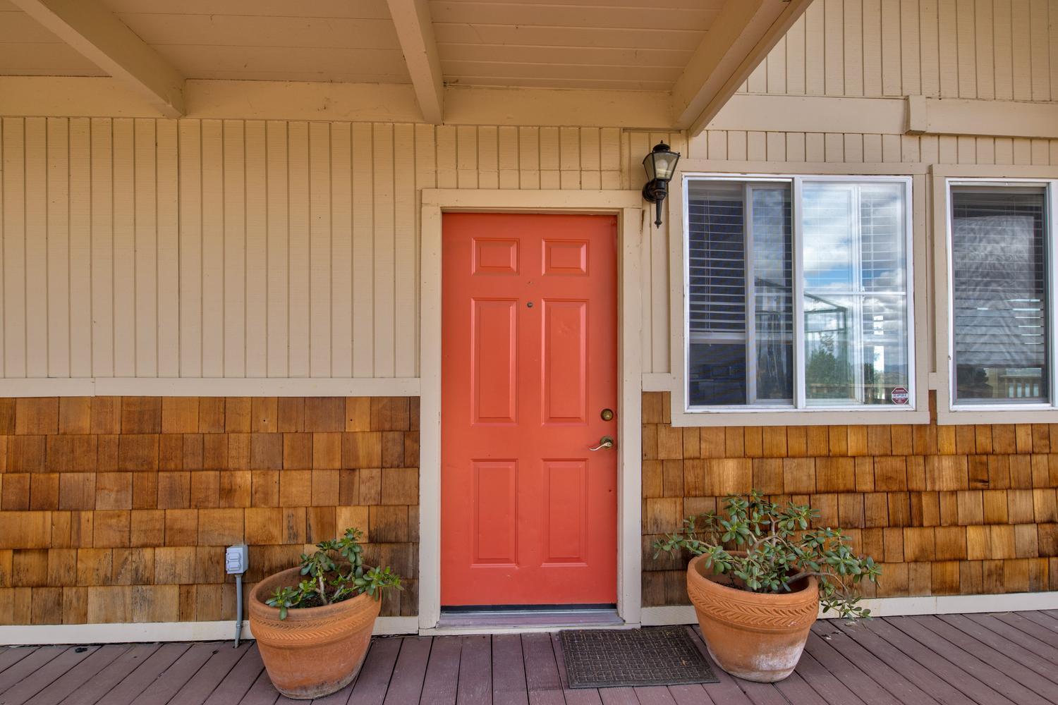 5874 Arbolada Dr, La Grange, CA 95329