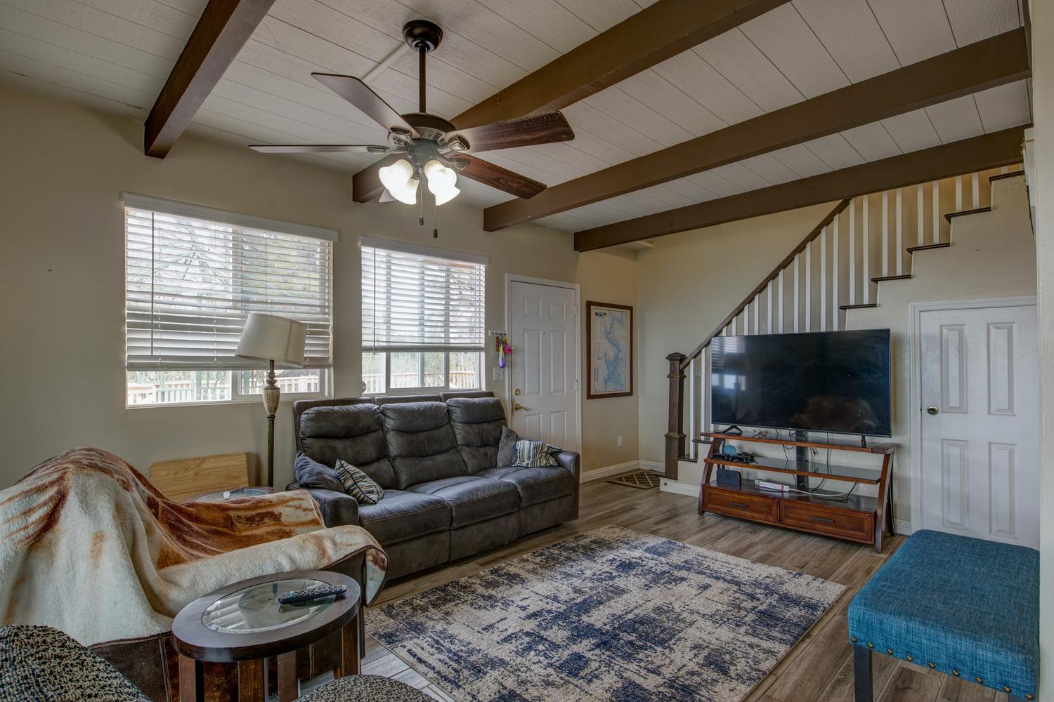 5874 Arbolada Dr, La Grange, CA 95329