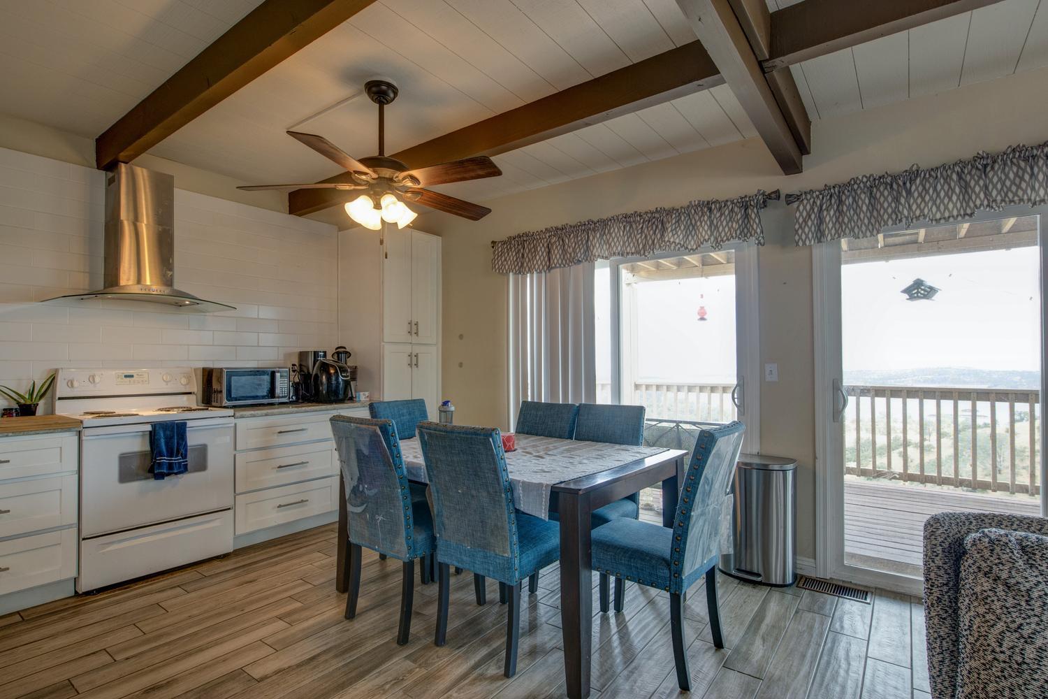 5874 Arbolada Dr, La Grange, CA 95329
