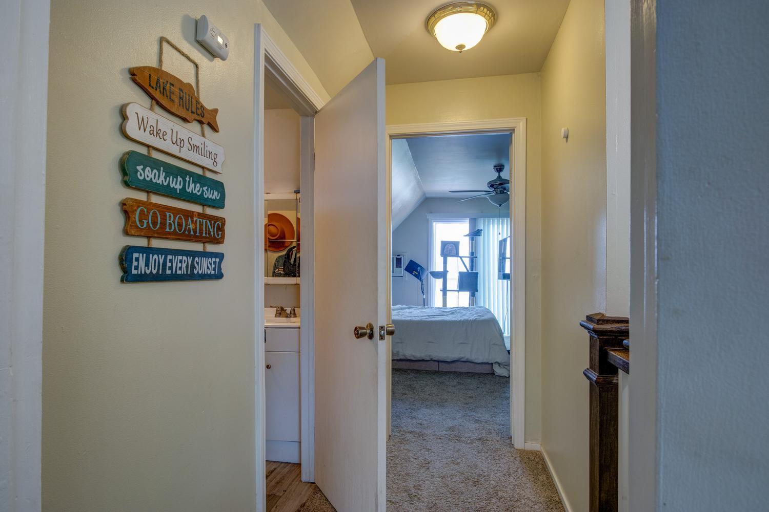 5874 Arbolada Dr, La Grange, CA 95329