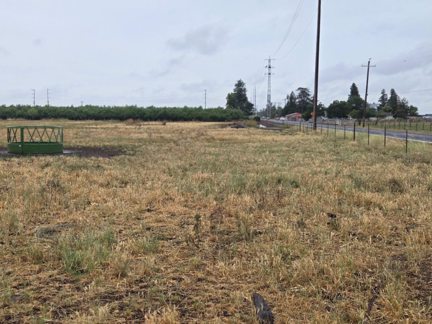 0 Claribel Rd, Oakdale, CA 95361