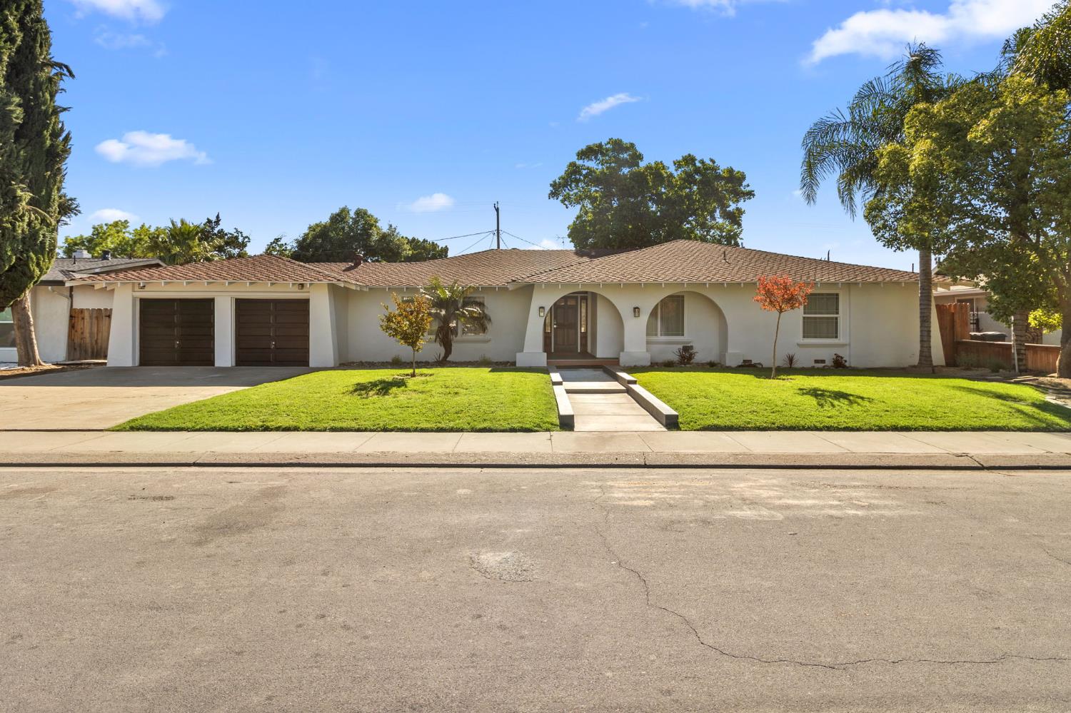 1408 Wallin Way, Modesto, CA 95351