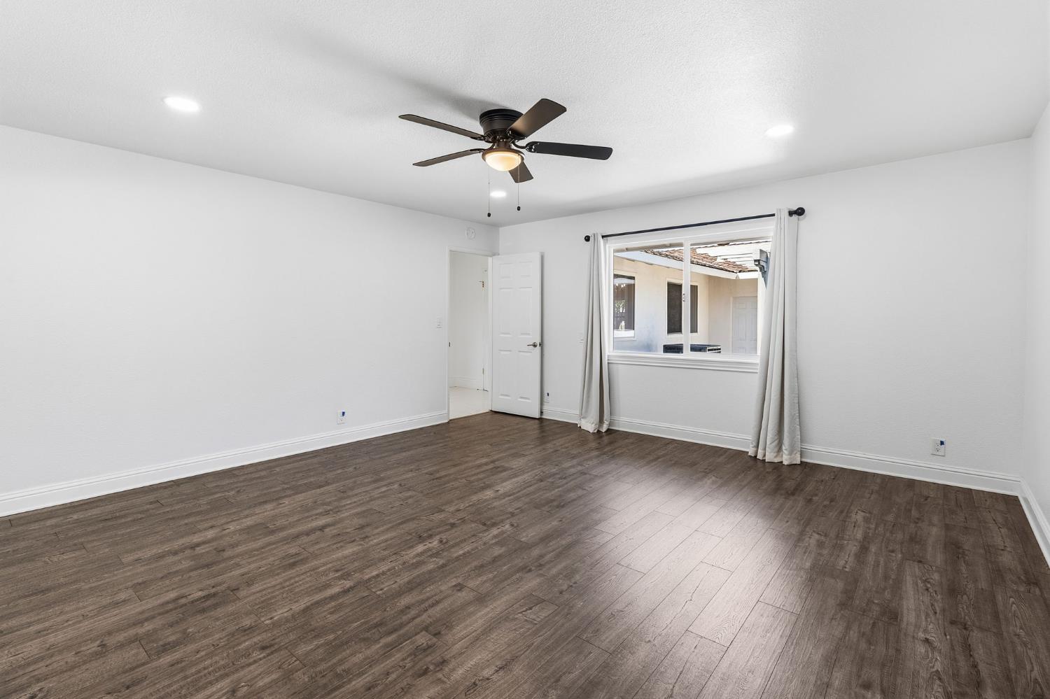 1408 Wallin Way, Modesto, CA 95351