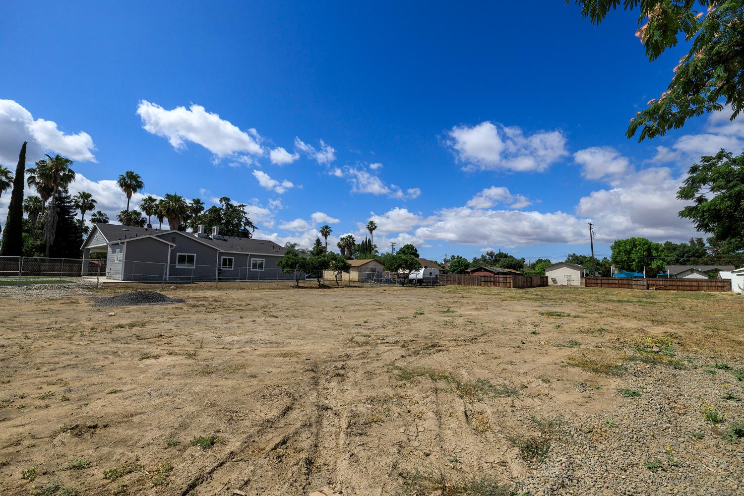 720 N 2nd St, Patterson, CA 95363
