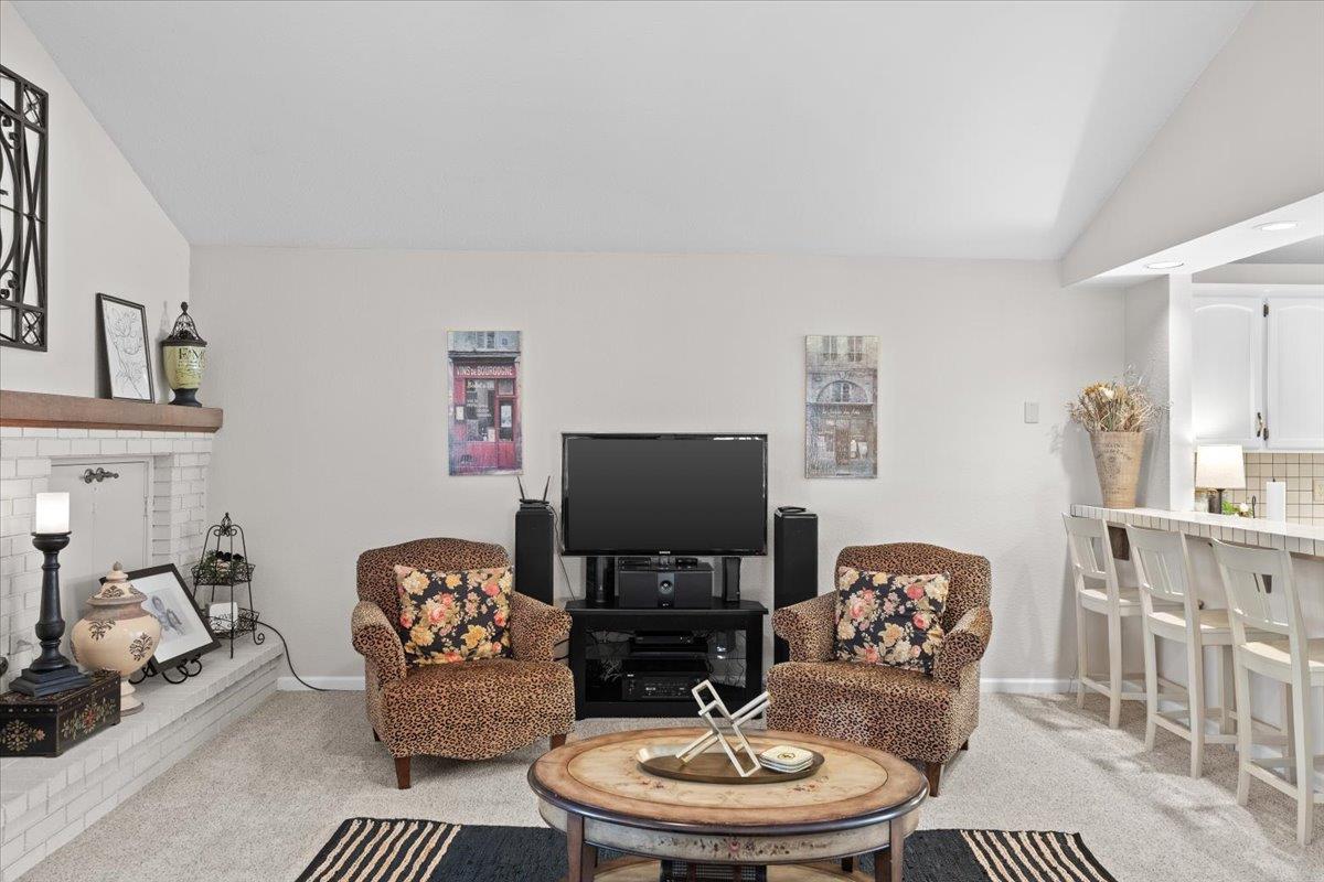 773 Mulholand Dr, Ripon, CA 95366