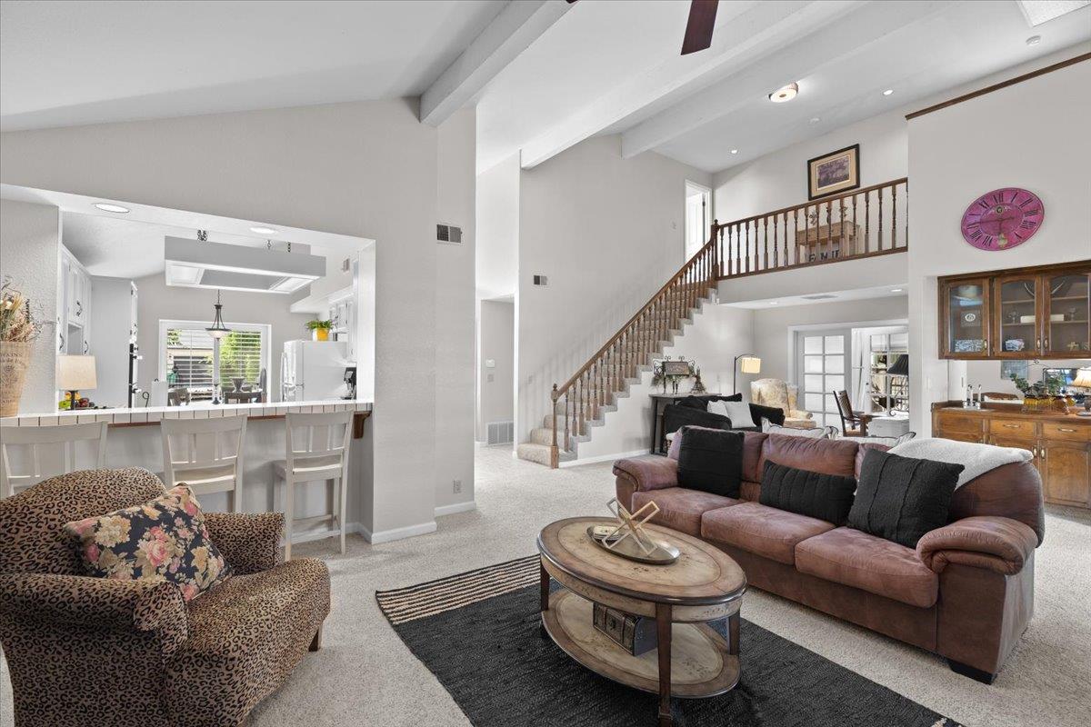 773 Mulholand Dr, Ripon, CA 95366