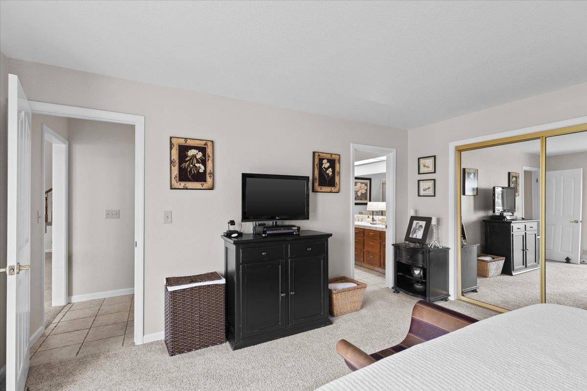 773 Mulholand Dr, Ripon, CA 95366