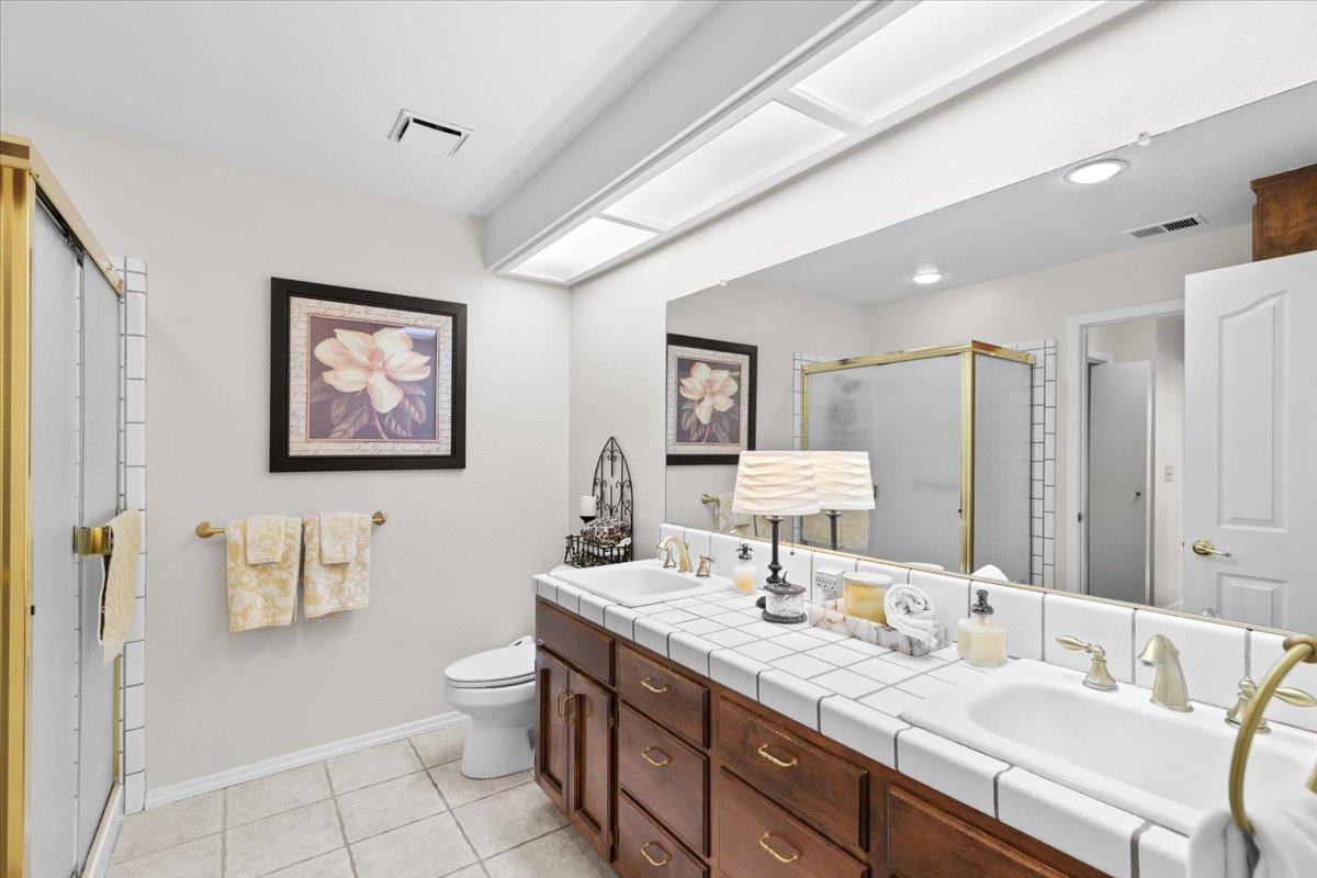 773 Mulholand Dr, Ripon, CA 95366