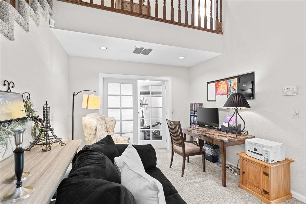 773 Mulholand Dr, Ripon, CA 95366