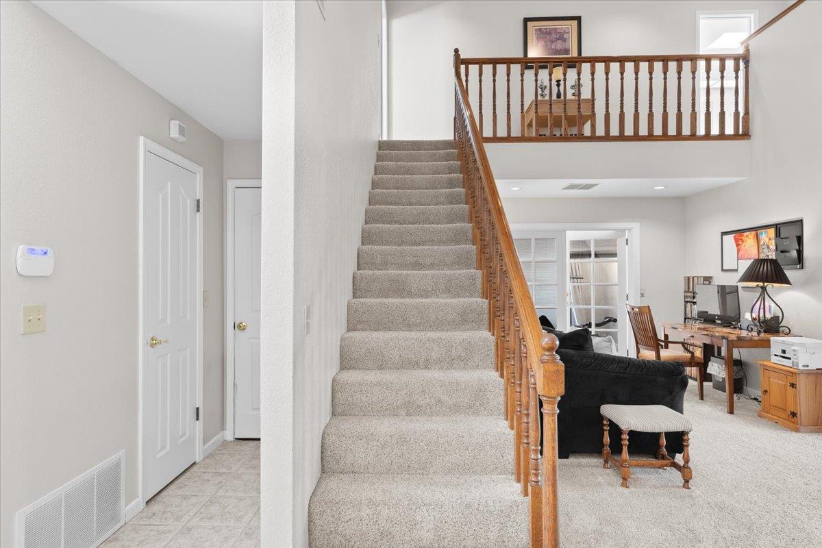 773 Mulholand Dr, Ripon, CA 95366