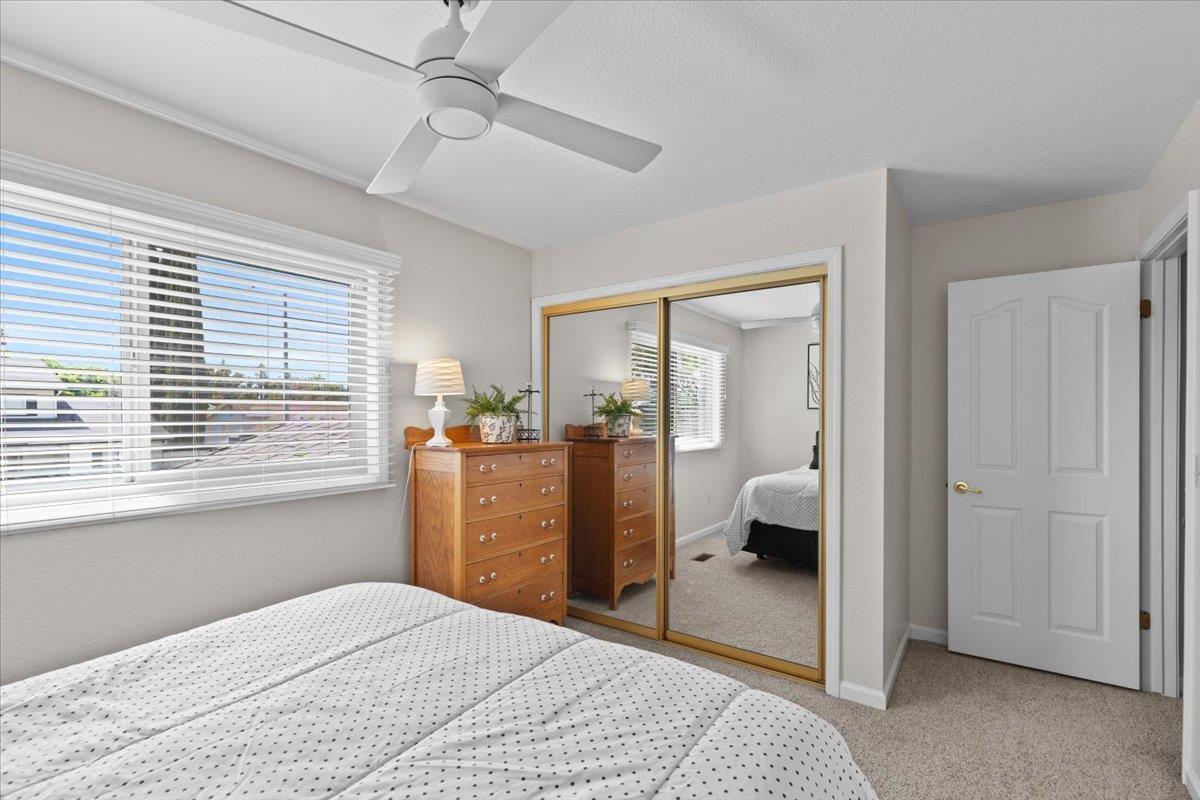 773 Mulholand Dr, Ripon, CA 95366
