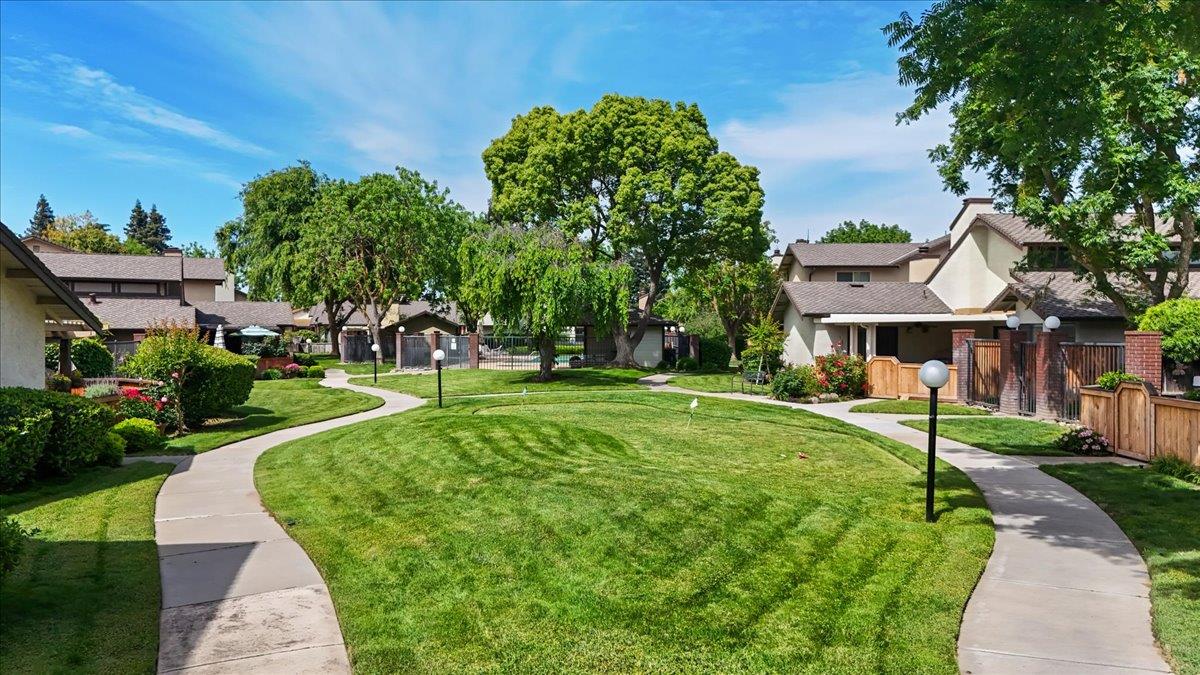 773 Mulholand Dr, Ripon, CA 95366