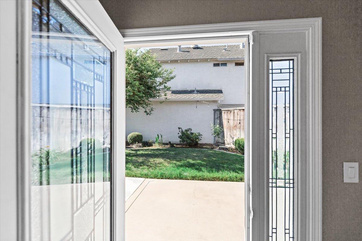2832 Belharbour Dr, Modesto, CA 95355